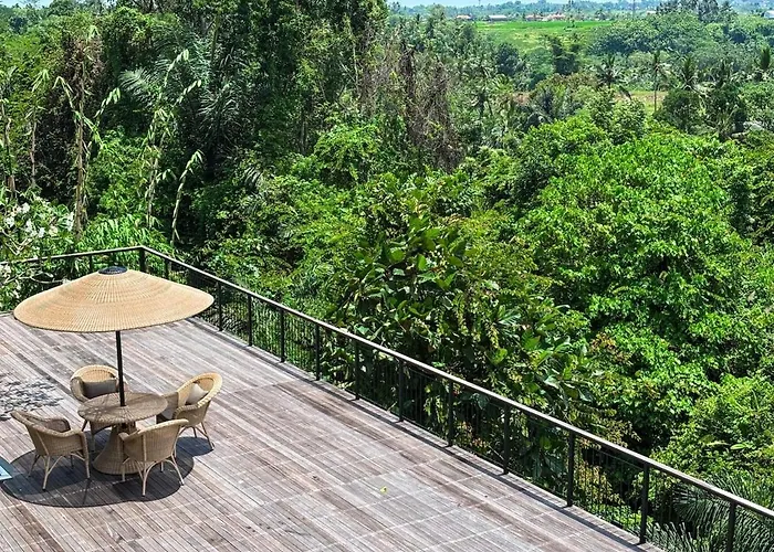Amaru Luxury Villa,